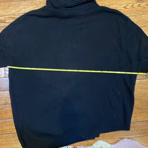 Inhabit 100% cashmere turtleneck - Picture 12 of 14